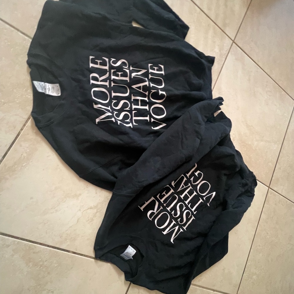 Black Graphic Sweatshirts
